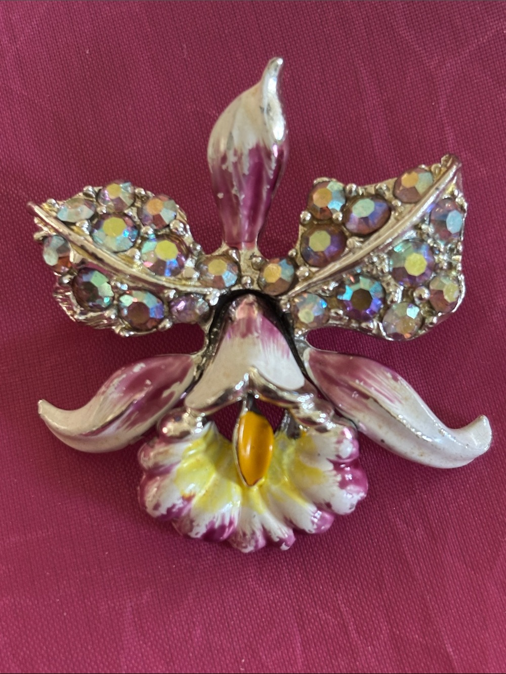 Vintage Iris & Rhinestone Pin - Picture 2 of 9